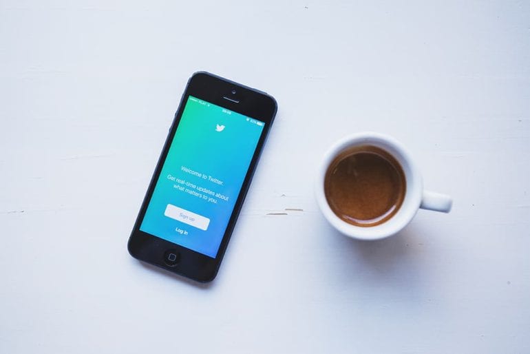 3 Ways to Use Real-Time Surveys to Boost Your Brand’s Social Game